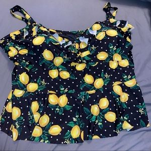 Torrid swim top size 5